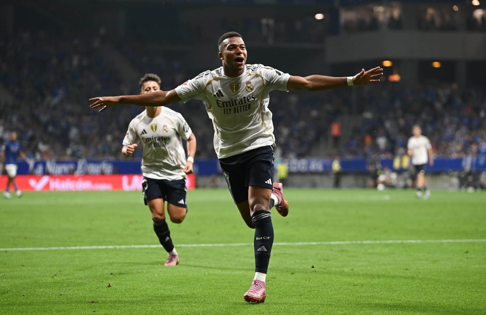 GettyImages-2231876181-scaled-1